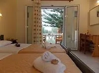 Panorama Studios & Apartment Ammoudi