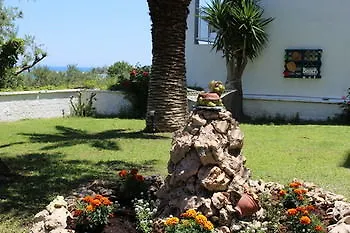 Panorama Studios & Apartment Ammoudi