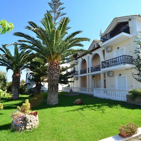 Panorama Studios & Apartment Ammoudi