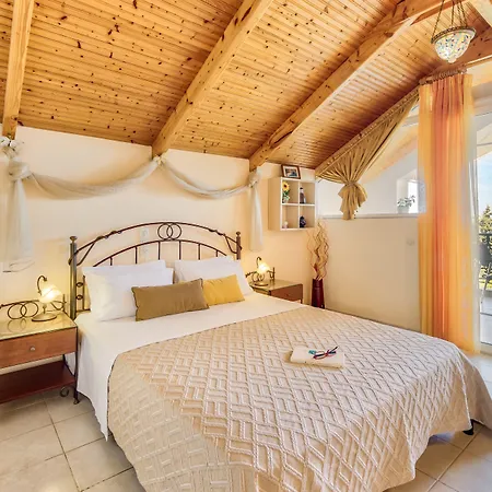 酒店 Panorama & Khartáta